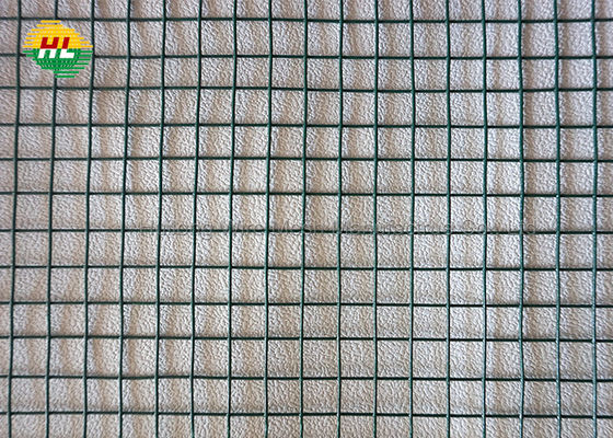 Green PVC 0.65" X 0.65" Grid 19 Gauge 40" X 82Ft Galvanized Mesh Rolled Hardware Cloth For Rabbit Wire Poultry Fencing