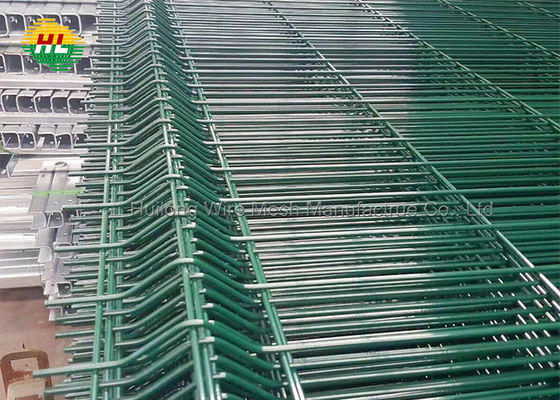 3000mm 3D Welded Wire Mesh Fence Swallow Post For Greenhouse Plant