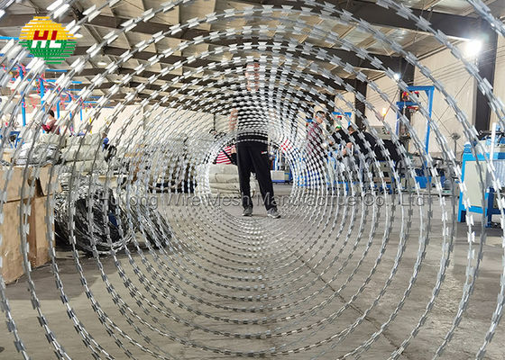 La sicurezza del giardino del cavo del giardino del rasoio che recinta, ha tagliato il cavo a fisarmonica del rasoio ha galvanizzato l'acciaio 300MM